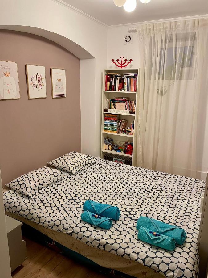 Scandinavian Home In Bucharest City Center Bagian luar foto